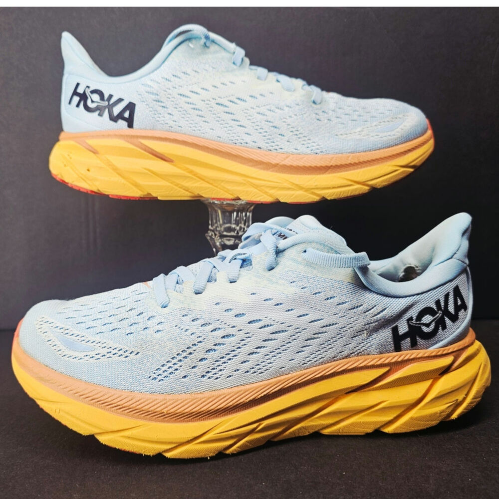 Hoka Women 7.5 Comfy footwear